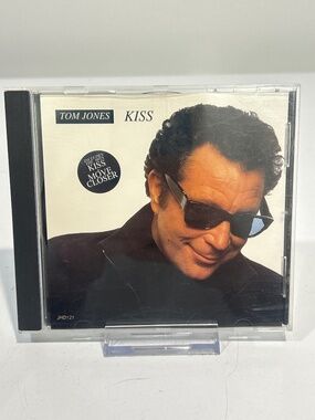 🤯5 for $20🤯 Tom Jones “Kiss” CD [Pop Rock]